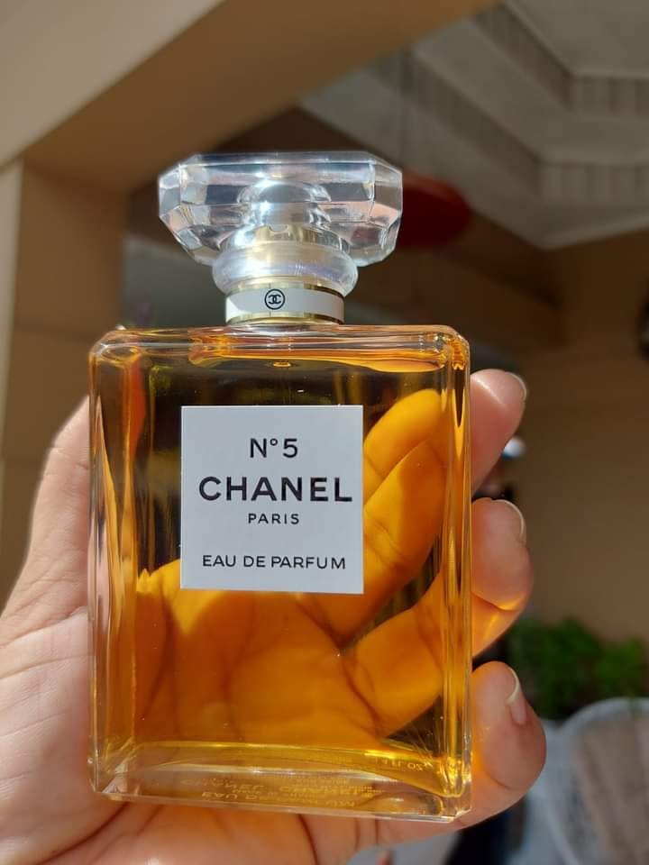 CHANEL - THE ICONIC  CHANEL N° 5